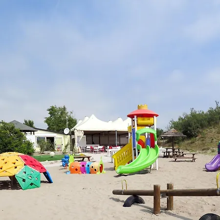 Club-4 By Interhome * Rosolina Mare