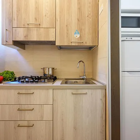 Club-4 By Interhome * Rosolina Mare